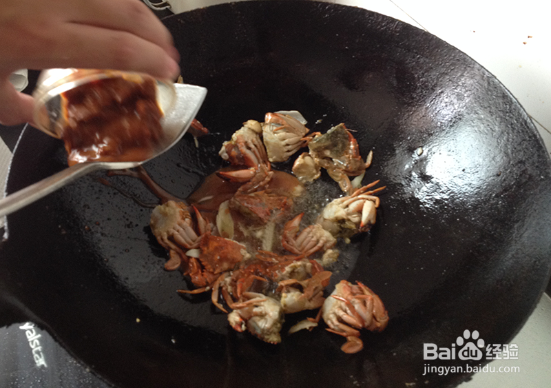 螃蟹酱土豆的做法之一