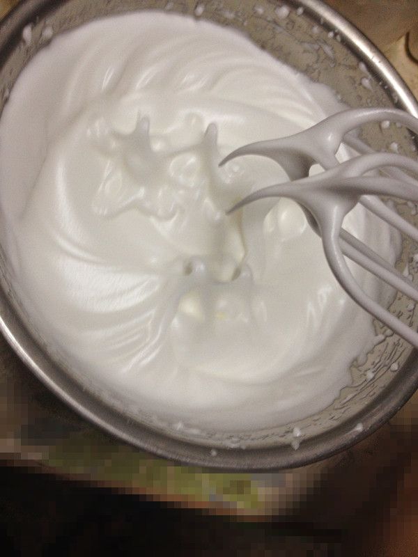 巧克力奶油霜夹心杯子蛋糕