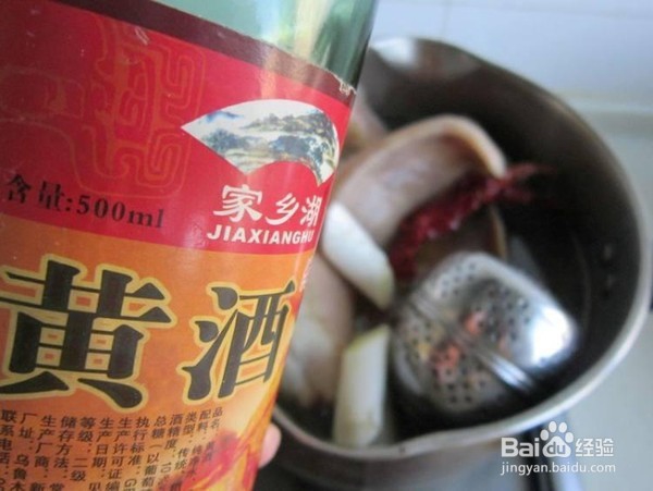 卤猪耳朵的做法