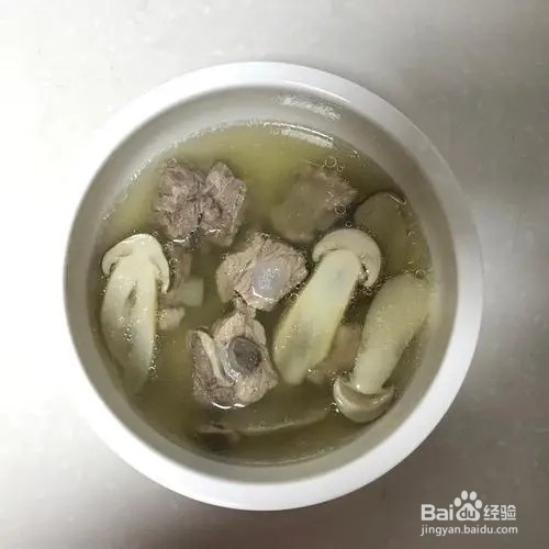 松茸排骨汤