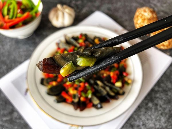 十分钟快手菜-凉拌皮蛋