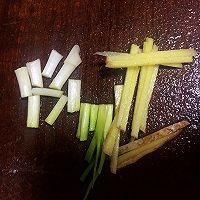 怎么做美味的辣烤多春鱼?