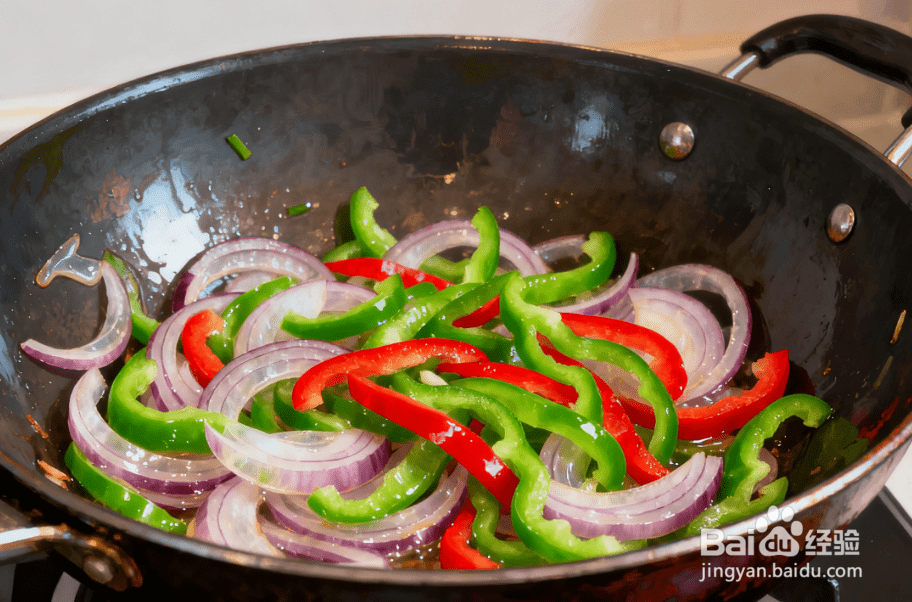 爆炒鱿鱼须：香辣够味，脆嫩不嚼不动，超下饭