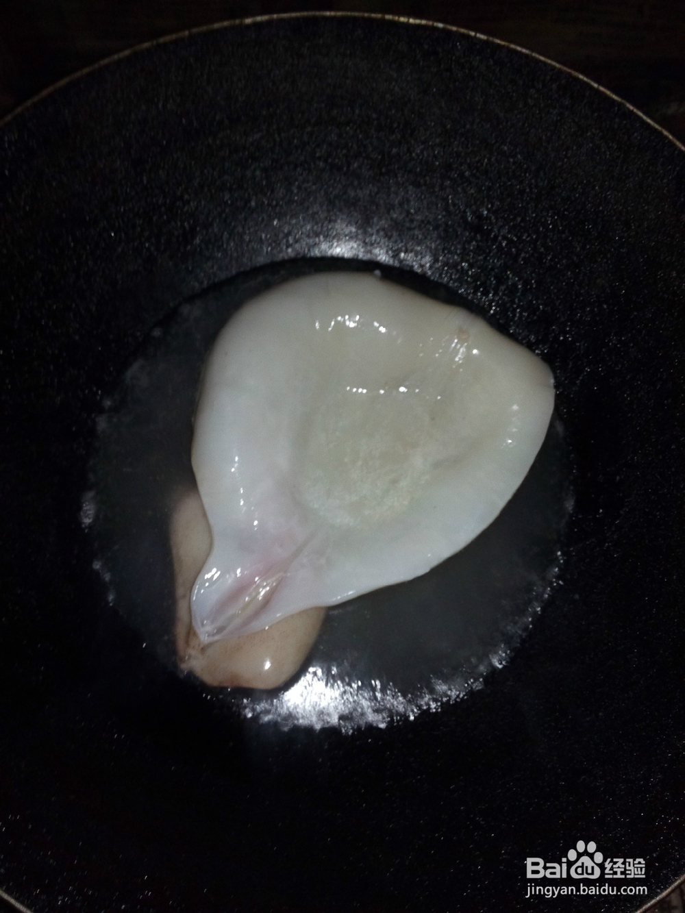 家常菜鱿鱼猪肉炒青椒的做法