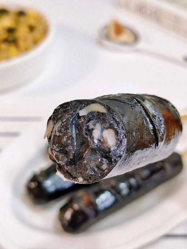 墨斗鱼肠蛋炒饭