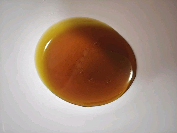 拉丝冰翅蛋黄月饼