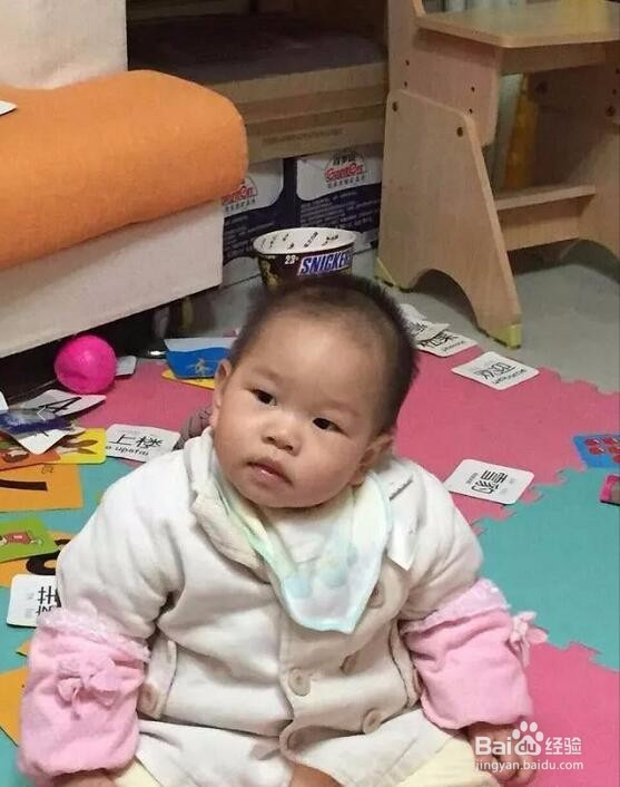 小宝总歪脖 1岁之内小儿推拿效果好