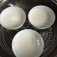 制作美味蜜豆双皮奶的步骤