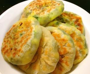 不用揉面，不用擀皮的韭菜鸡蛋发面馅饼