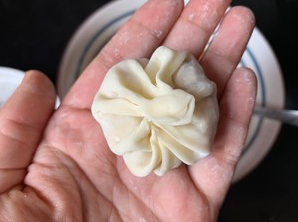 青椒火腿蒸包子