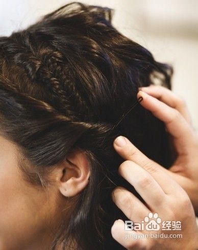 气质清爽刘海编发