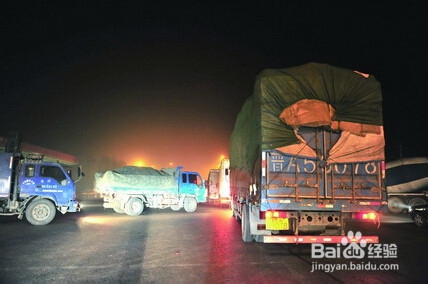 高速公路行车必须遵守的规定