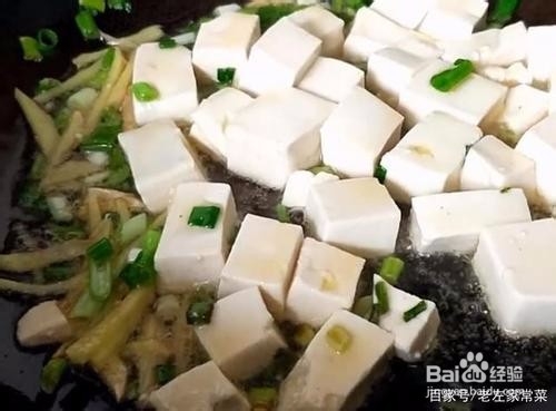 麻辣鲜香,口感滑嫩的麻婆豆腐,让你吃了还想吃