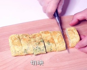 食补佳品【西兰花奶酪厚蛋烧】的做法