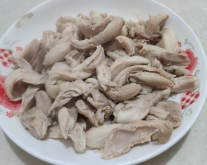 简易手撕鸡腿肉