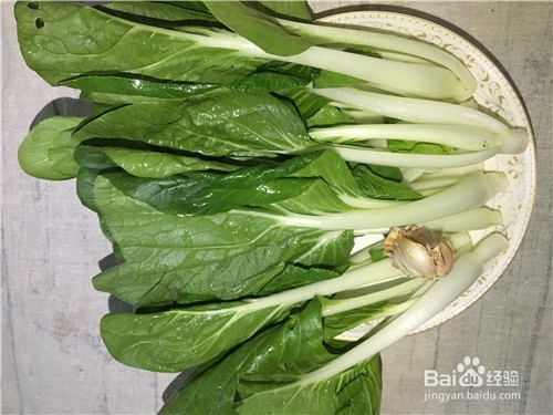 蒜蓉炒小白菜的家常做法