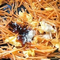 怎么做美味的胡萝卜炒鸡蛋