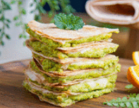 牛油果鸡蛋拉丝薄饼