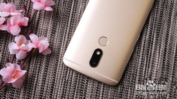 Moto M评测:金属机身+指纹中端力作