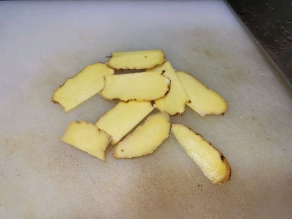 秘制萝卜焖牛腩