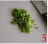 历史悠久的一道“歇后小菜”——小葱拌豆腐