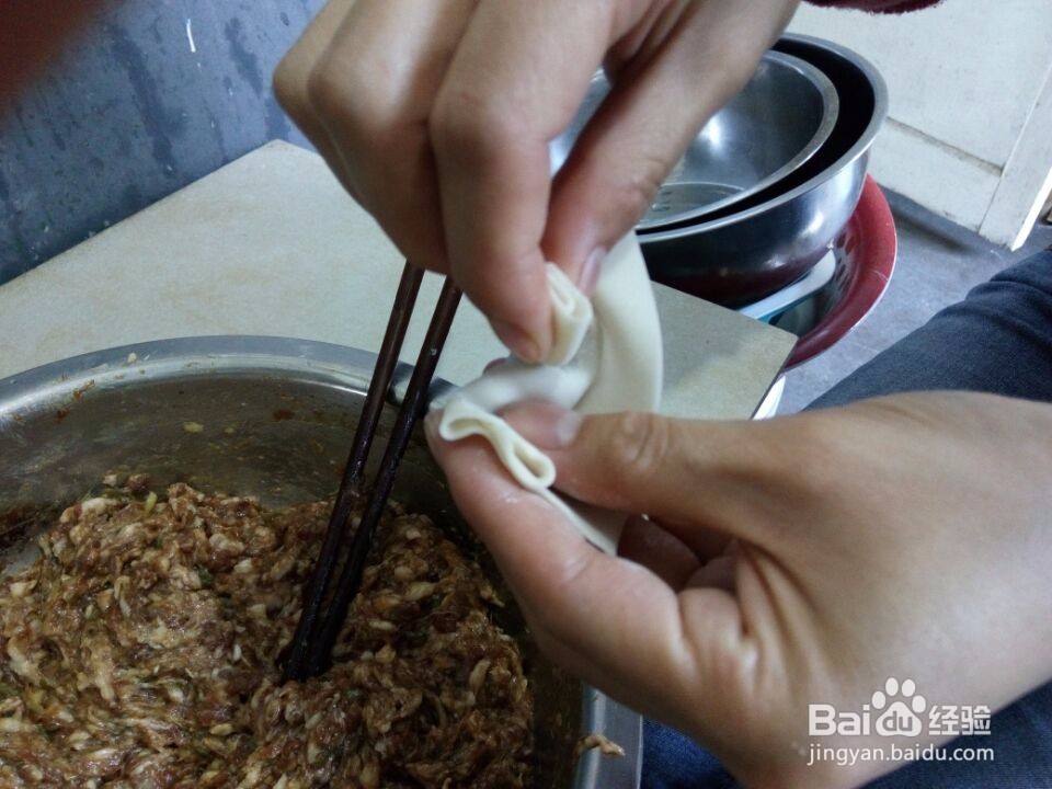 馄饨怎么包才好看又好吃