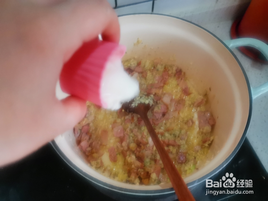 毫无压力做白葡萄酒奶油青口贝