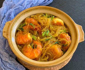怎样制作印度风味咖喱鲜虾粉丝煲步骤
