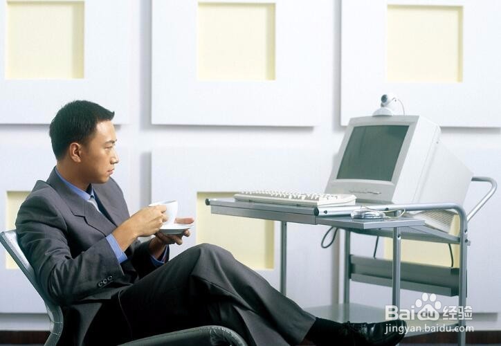 经常在网吧包夜打游戏如何保护身体