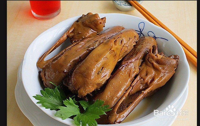 怎样做卤鸭头