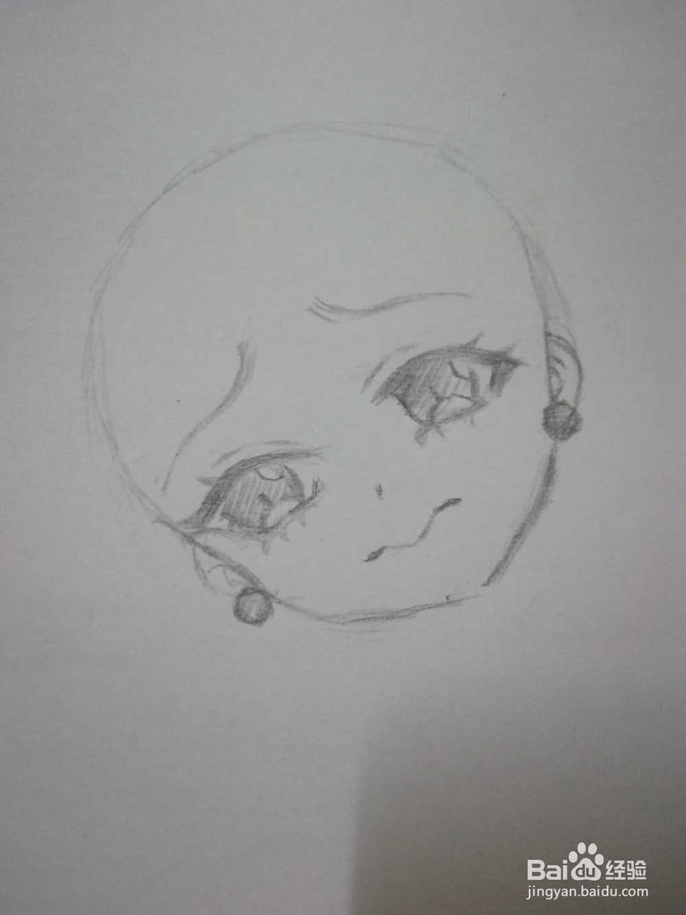 咬着下唇的动漫人物头部和五官画法