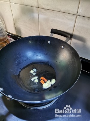怎么样做出美味的红烧三黄鸡