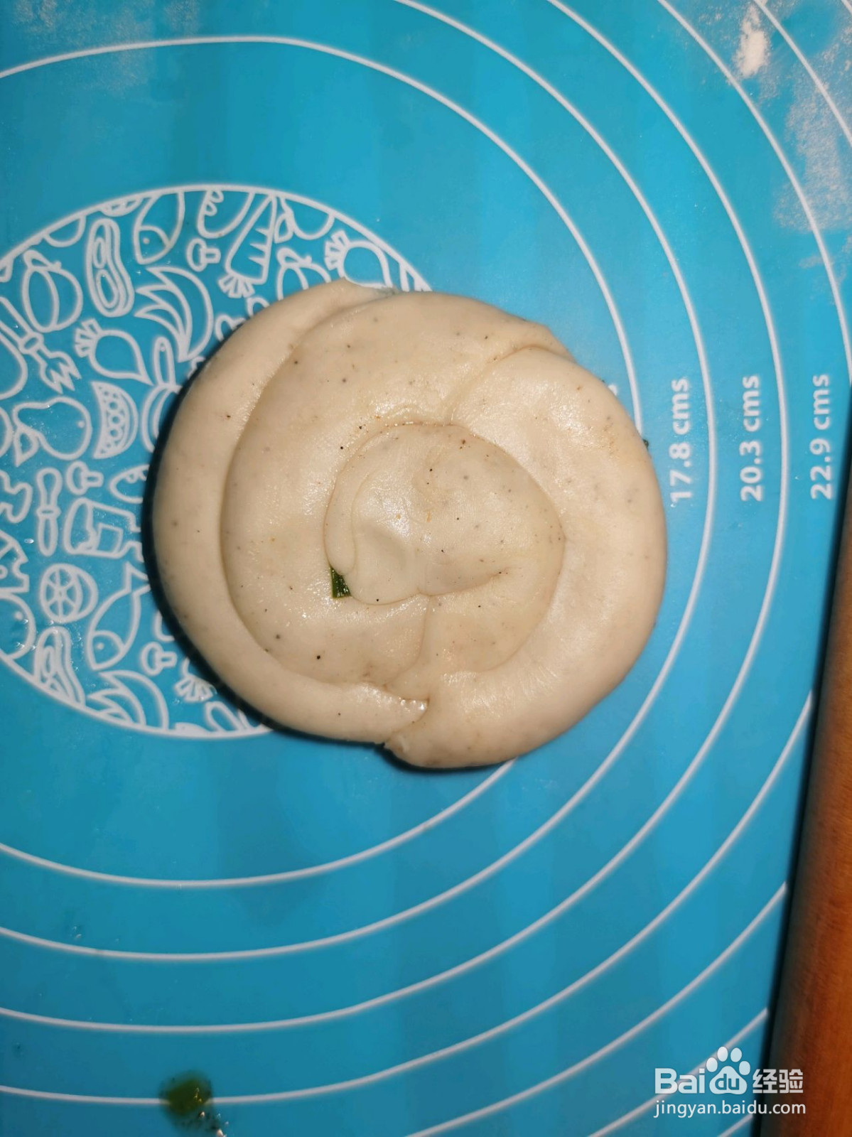 肥胖版熟葱葱油饼的做法