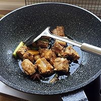 鲍鱼排骨炖小土豆的做法