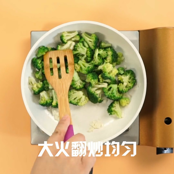 清炒西兰花的步骤有哪些