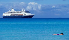 户外游泳的安全注意事项