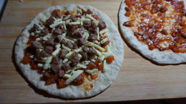 黑椒牛肉小披萨