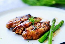 鸡翅爱大米教您制作茴香鸡翅