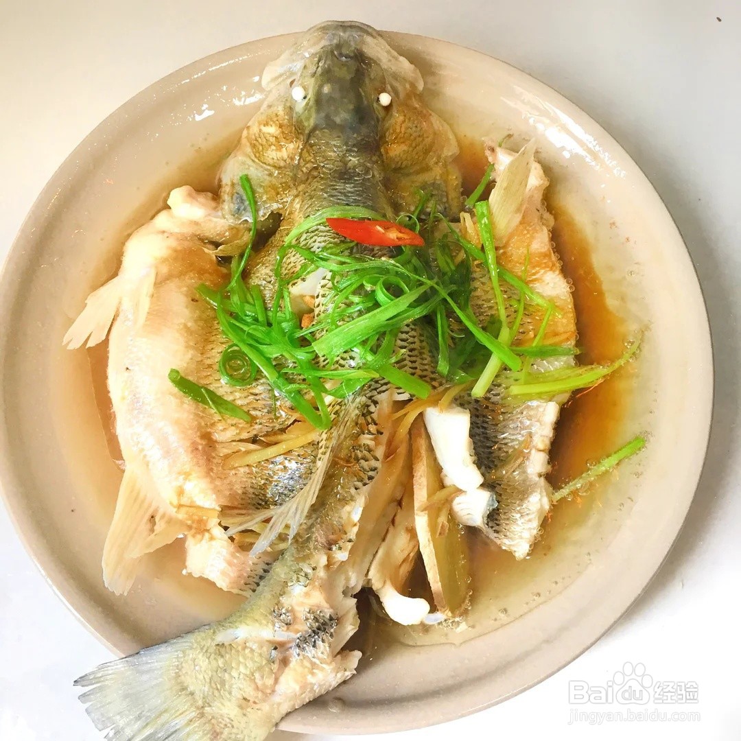 怎么做好吃的清蒸鲈鱼