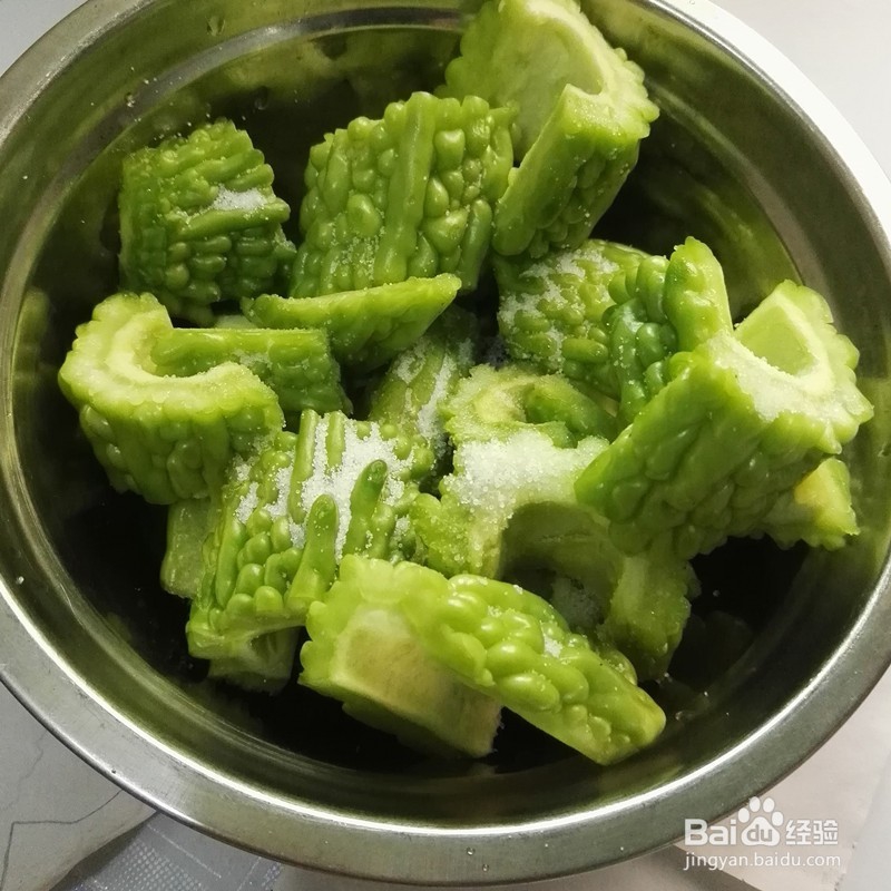 苦瓜烧肉不苦的的简单做法