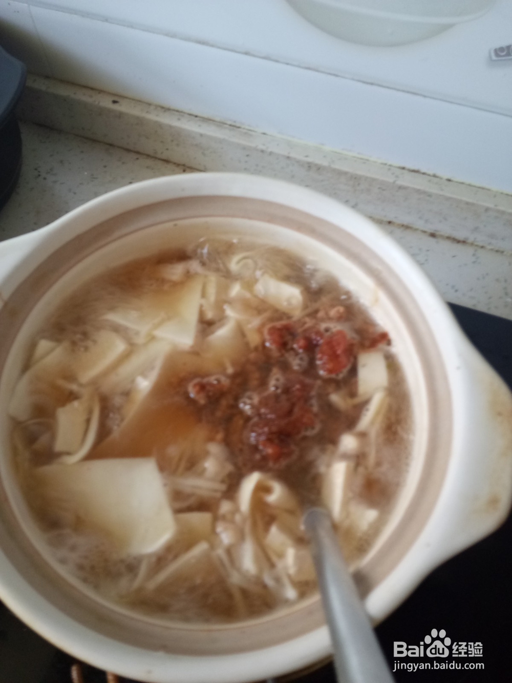 豆腐肉糜饺子皮汤