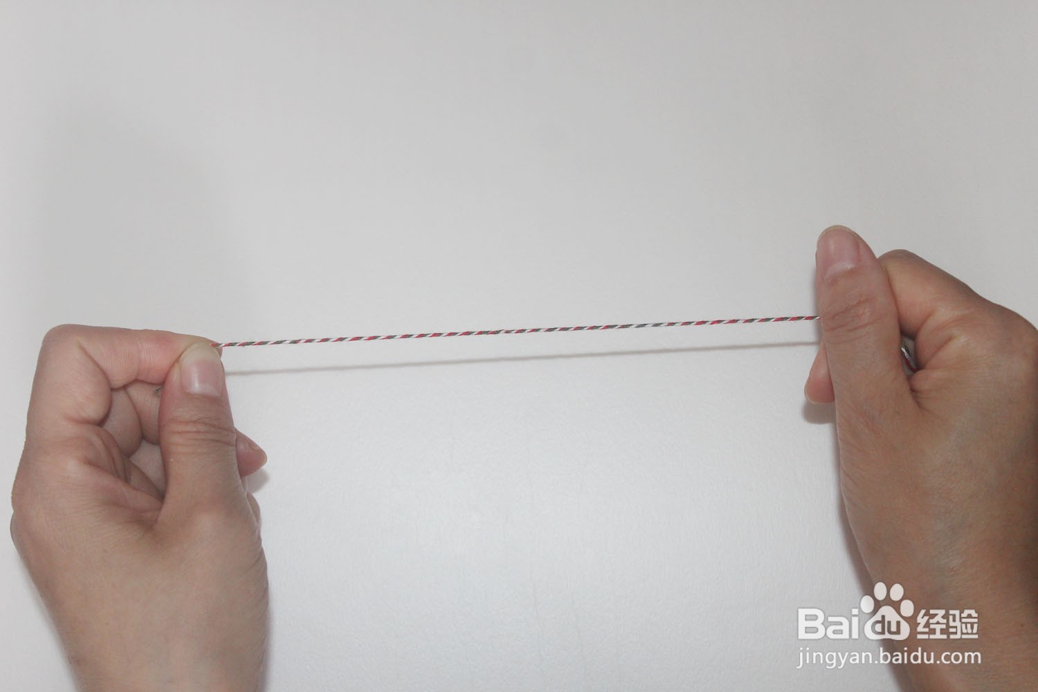 怎样用彩色线制作戒指