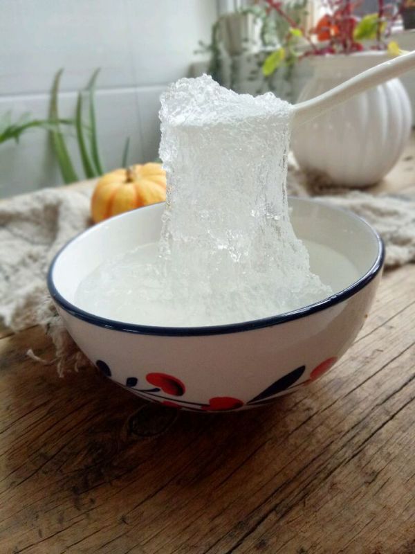 蔓越莓雪梨桃胶雪燕羹