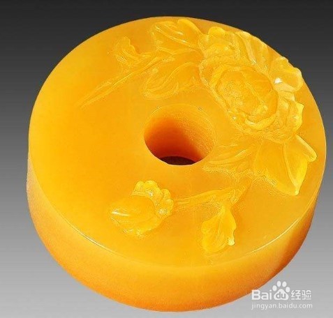 教你如何鉴别和保养黄龙玉?