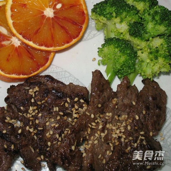黑椒橙汁小牛排