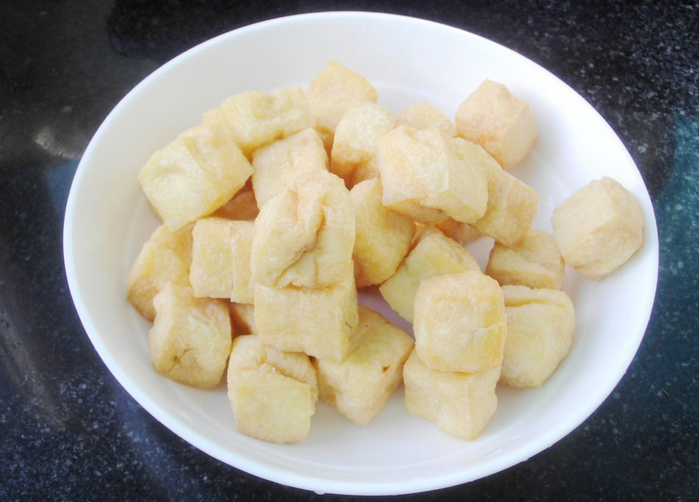 烹饪大白菜时如何去苦味