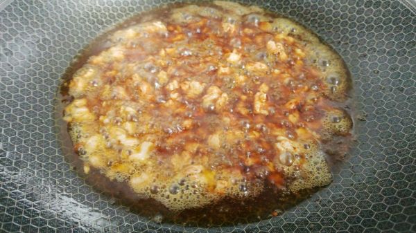 蒜香豆豉辣肉酱