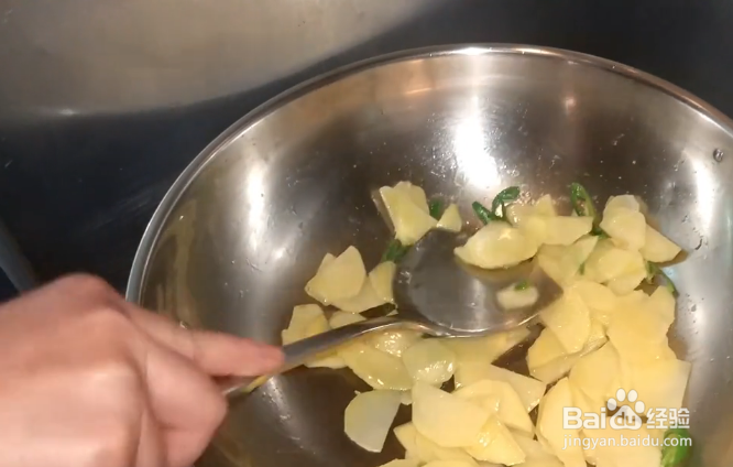 土豆番茄汤的做法