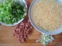 怎么做【土豆火腿炒辣椒】