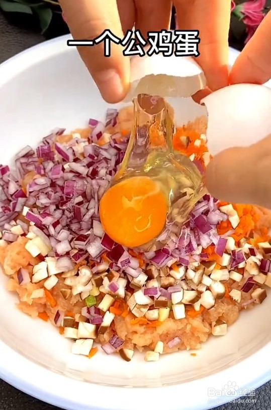 过年饭桌上少不了的肉丸子做法